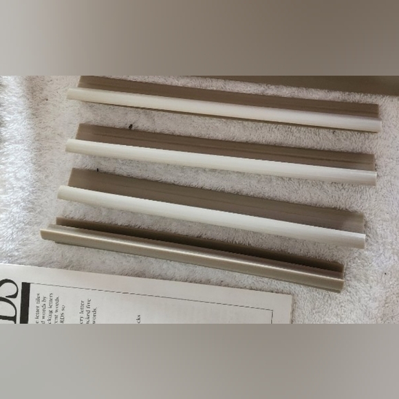 Upwords 3-Dimensional Words Stack Tile Board Game Milton Bradley 1988 CHARITY - Picture 2 of 8